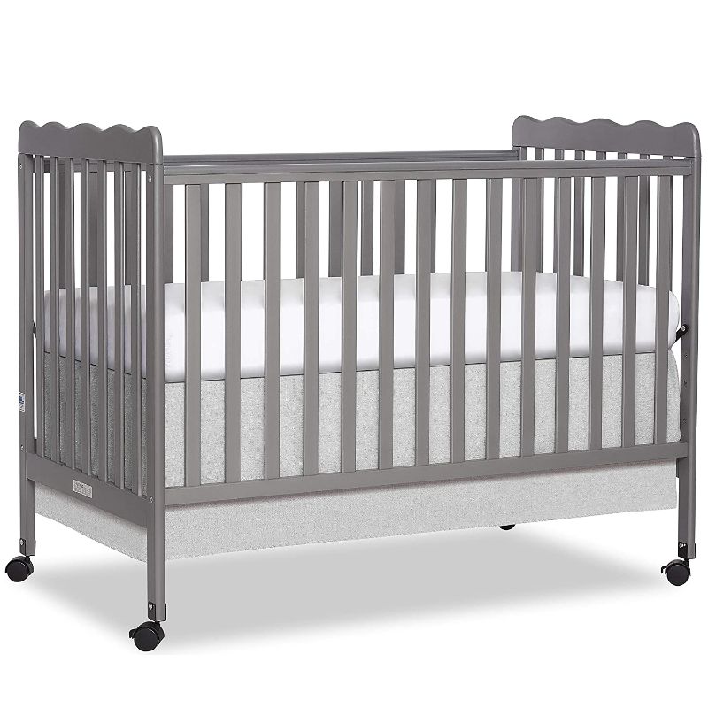 Photo 1 of Dream On Me Carson Classic 3-in-1 Convertible Crib in Steel Grey, Greenguard Gold Certified 54x31x40 Inch (Pack of 1)
