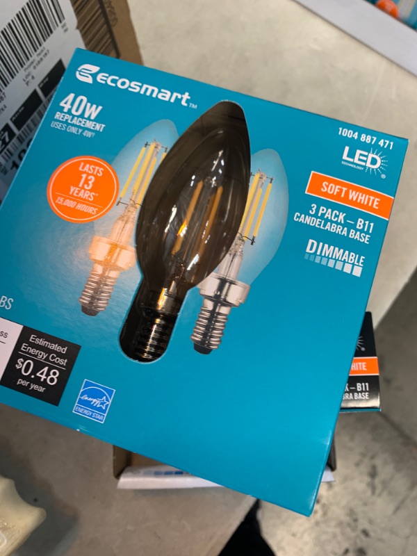 Photo 2 of 40-Watt Equivalent B11 Candle Dimmable ENERGY STAR Clear Glass Filament LED Vintage Edison Light Bulb Soft White(4 3-Pack)
