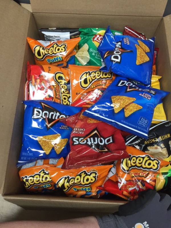 Photo 1 of **** no refund***Frito-Lay Snacks Variety Pack 35, Classic Mix, 1 Count
2 CASES