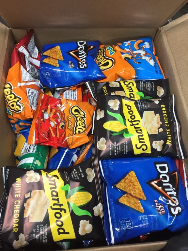 Photo 3 of **** no refund***Frito-Lay Snacks Variety Pack 35, Classic Mix, 1 Count
2 CASES