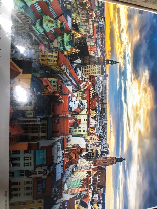 Photo 2 of Colorful City Sunset 1000 Piece Jigsaw Puzzle by Colorcraft
