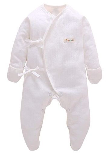 Photo 1 of **NO SIZE PRINT**
AIBEIYI Baby Boys Girls One-Piece Footed Romper Long Sleeves Button-Down Bodysuit Footed White
