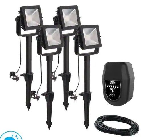 Photo 1 of 
Hampton Bay
Low Voltage Black Outdoor Integrated LED Landscape Flood Light (4-Pack)