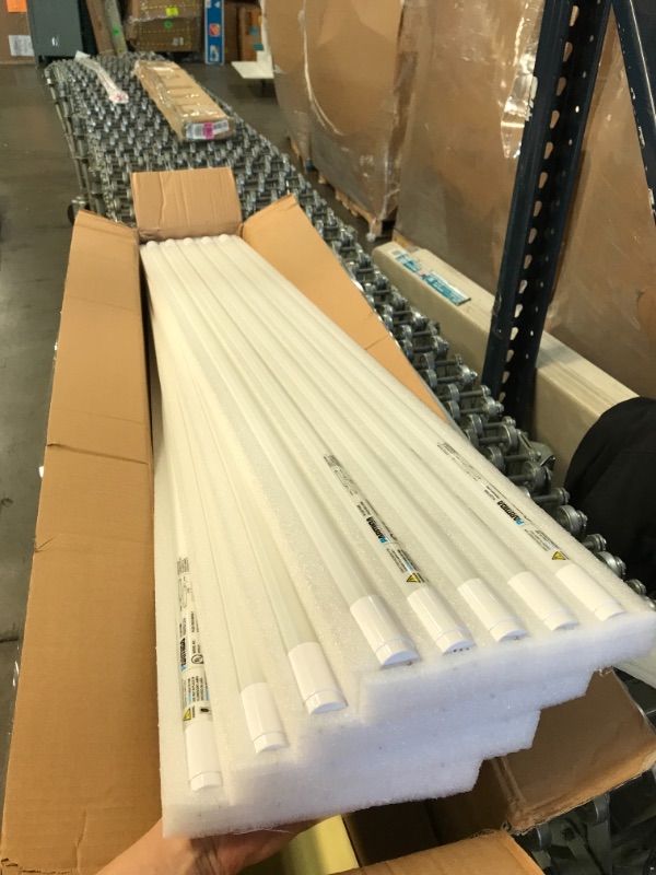 Photo 3 of PARMIDA 20-Pack 4FT LED T8 Hybrid Type A+B Light Tube, 18W, Plug & Play or Ballast Bypass, Single-Ended OR Double-Ended Connection, 5000K, 2200lm, Frosted Cover, T8 T10 T12, Shatterproof, UL & DLC
