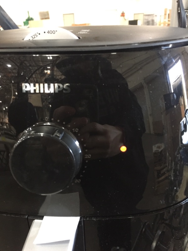 Photo 1 of PHILIPS Avance Collection XXL Airfryer, 3 lb, Black
AS IS USED
