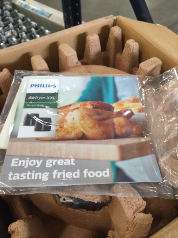 Photo 1 of PHILIPS Avance Collection XXL Airfryer, 3 lb, Black
AS IS USED