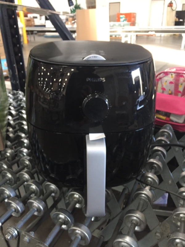 Photo 1 of PHILIPS Avance Collection XXL Airfryer, 3 lb, Black
AS IS USED