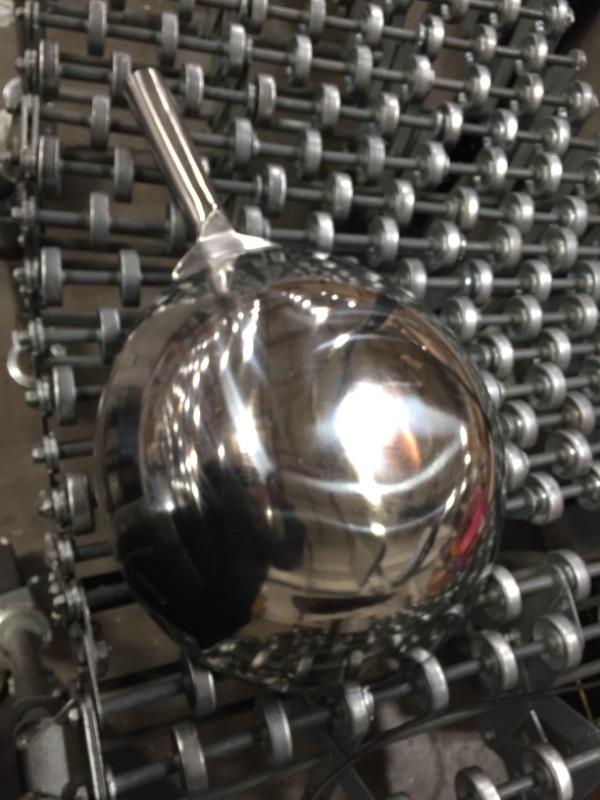 Photo 1 of Winco Stainless Steel Welded Joint Wok, 14-Inch
AS IS USED,. PLEASE SEE PHOTOS 
