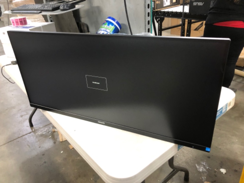 Photo 3 of Philips UltraWide LCD monitor 343E2E/27