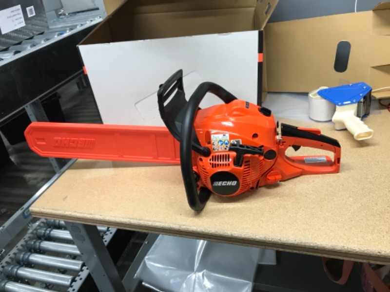 Photo 2 of ECHO
20 in. 50.2 cc Gas 2-Stroke Cycle Chainsaw