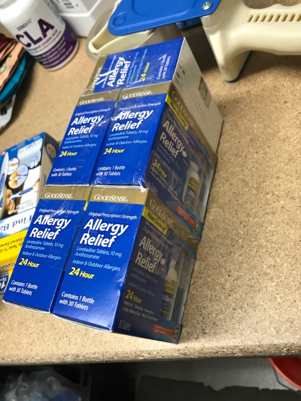 Photo 1 of **expires 05/2022** 6-pack: GoodSense Allergy Relief Loratadine Tablets 10 mg, Antihistamine, Allergy Medicine for 24 Hour Allergy Relief, 30 Count
