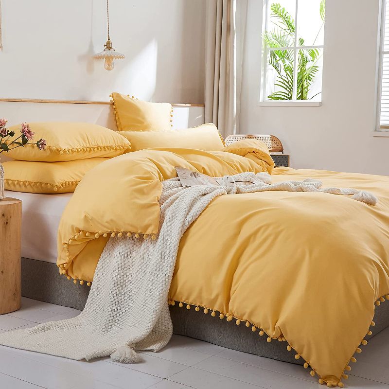 Photo 1 of OENTYO Yellow Pom Poms Duvet Cover Queen Size,3 Pcs 100% Microfiber Boho Soft Fringe Ball Textured Solid Color Duvet Cover Set,1 Duvet Cover 2 Pillow Shams (Yellow,Queen) 13.23 x 13.15 x 3.15 inches

