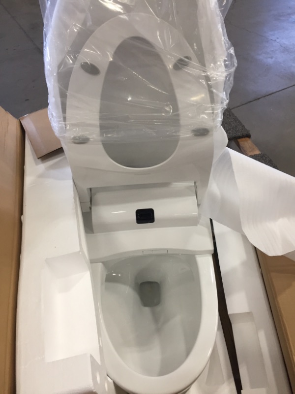 Photo 6 of ***PARTS ONLY***WOODBRIDGE B0960S Smart Bidet seat Toilet with Integrated Dual Flush with Remote Control
