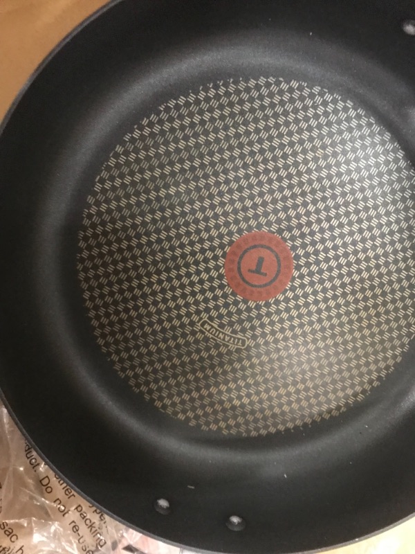 Photo 1 of T-fal Titanium Advanced Cookware Fry Pan, 10.5-Inch, Black
