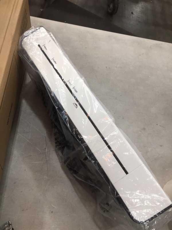 Photo 2 of Amazon Basics 12-Inch Thermal Laminator Machine
