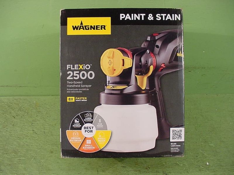 Photo 1 of **TESTED**HEAVY USE**MISSING COMPONENTS**Wagner Flexio 2500 Paint & Stain Sprayer P/N 2409509
