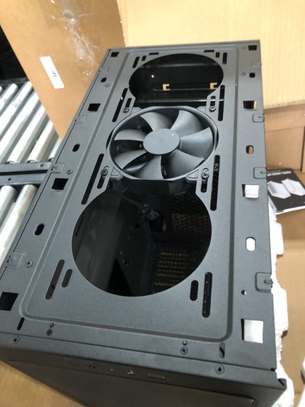 Photo 4 of CORSAIR 4000D AIRFLOW TMP GLSS