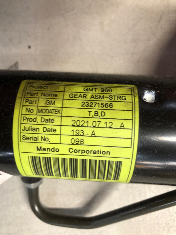 Photo 1 of ACDelco GM Original Equipment 23271566 Hydraulic Rack and Pinion Steering Gear Assembly with Inner Tie Rods
