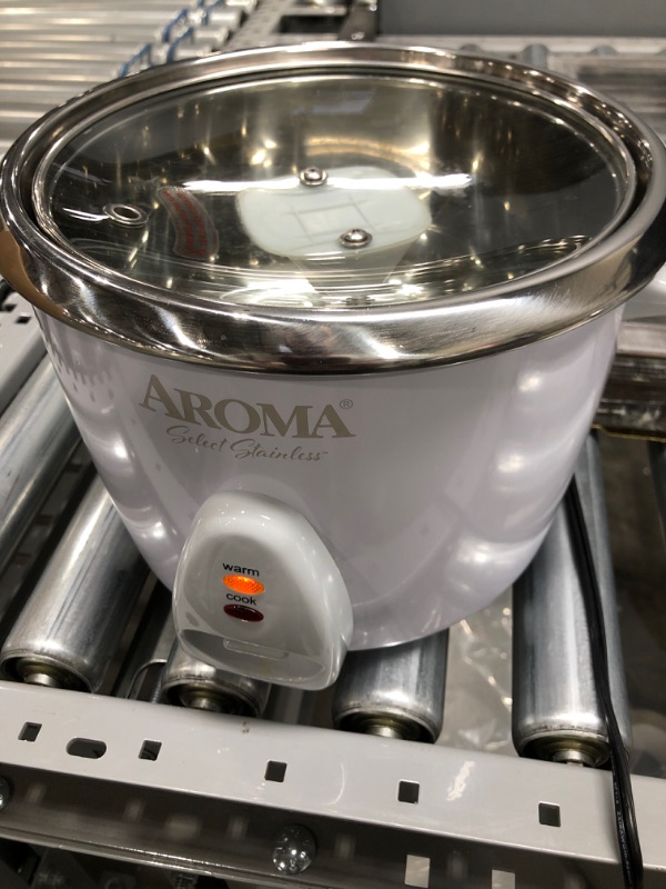 Photo 3 of Aroma Housewares Select Stainless Rice Cooker & Warmer with Uncoated Inner Pot, 14-Cup(cooked) / 3Qt, ARC-757SG