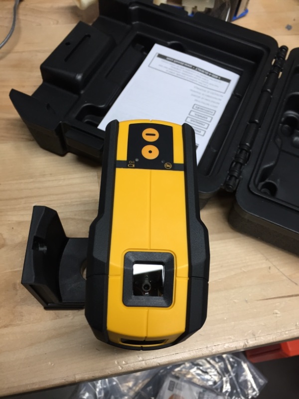 Photo 4 of **PARTS ONLY**NOT FUNCTIONAL
165 ft. Red Self-Leveling 5-Spot & Horizontal Line Laser Level with (3) AA Batteries & Case
