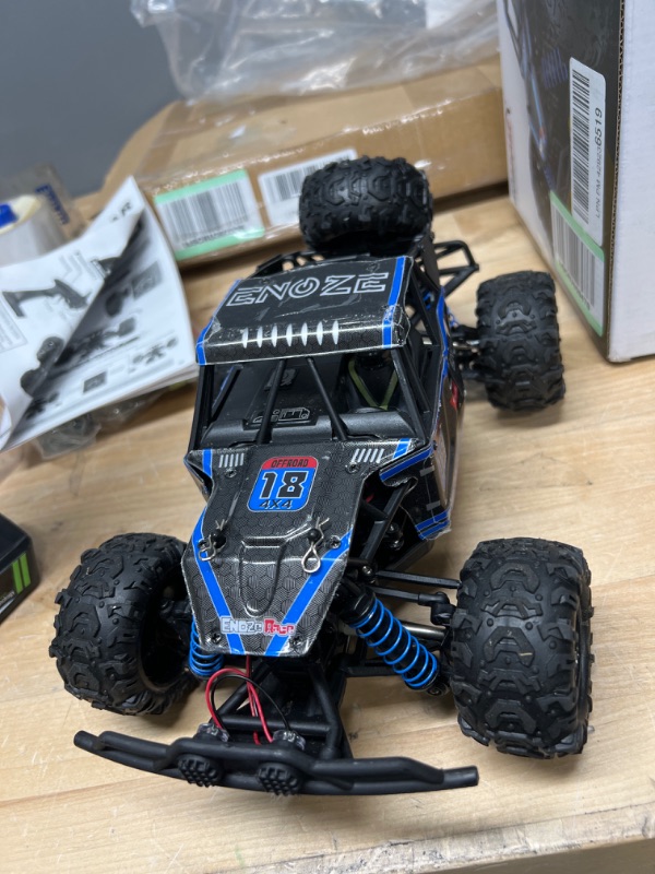 Photo 1 of Rcabcar High Speed Remote Control Car for Kids Adults,4WD All Terrains Waterproof Drift Off-Road Vehicle,2.4GHz RC Road Monster Truck Included 2 Rechargeable Batteries,Toy Gift for Boys Girls (Blue)
MISSING A BATTERY

