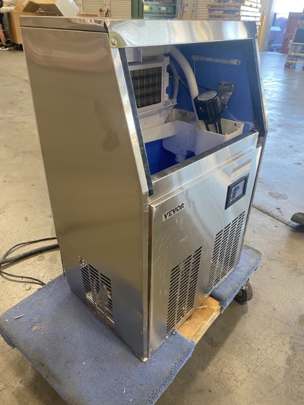 Photo 4 of ***PARTS ONLY*** VEVOR 110V Commercial ice Maker 110-120LBS/24H with 33LBS Bin and Electric Water Drain Pump