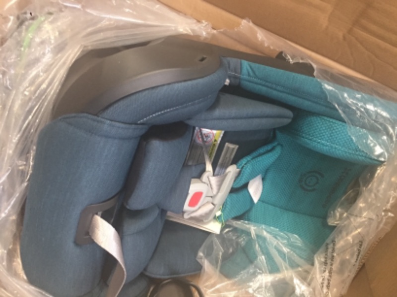Photo 2 of 
UPPAbaby Knox Convertible Car Seat - Lucca (Teal Melange)
