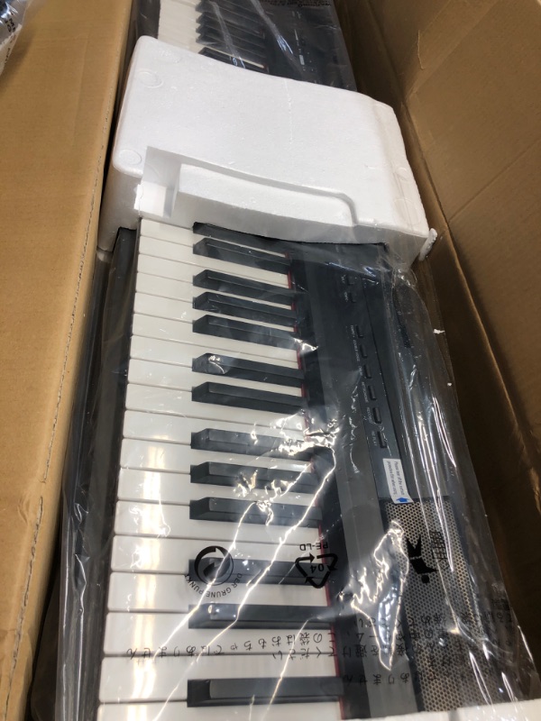 Photo 3 of Donner DEP-20 Beginner Digital Piano 88 Key Full Size Weighted Keyboard, Portable Electric Piano with Sustain Pedal, Power Supply
