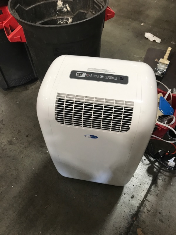 Photo 2 of ***NON FUNCTIONAL*** Whynter ARC-101CW Cool Size 10,000 BTU Portable Air Conditioner, Dehumidifier, Fan with Activated Carbon Filter and Storage Bag for Rooms up to 300 sq ft, Multicolor
