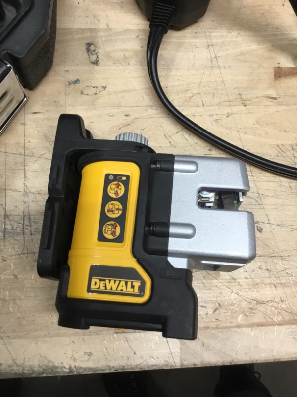 Photo 2 of DEWALT
50 ft. & 165 ft. Red Self-Leveling 3-Beam Cross Line Laser Level