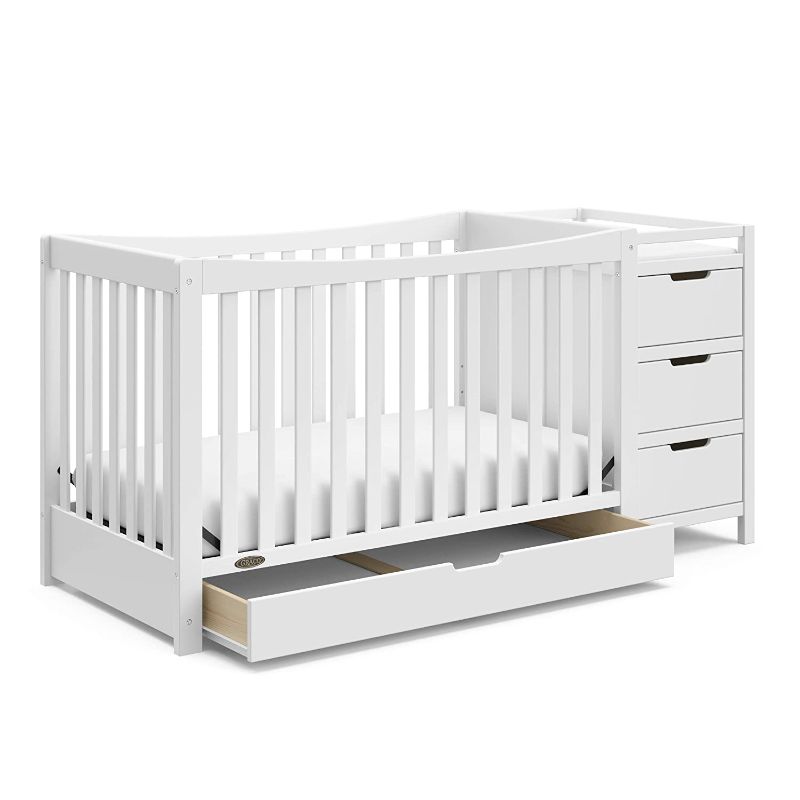 Photo 1 of Graco Remi Convertible Crib with Drawer and Changer (White) - JPMA Certified, Attached Changing Table with 3 Drawers, 2 Shelves, and Water-Resistant Changing Pad
MINOR DAMAGE