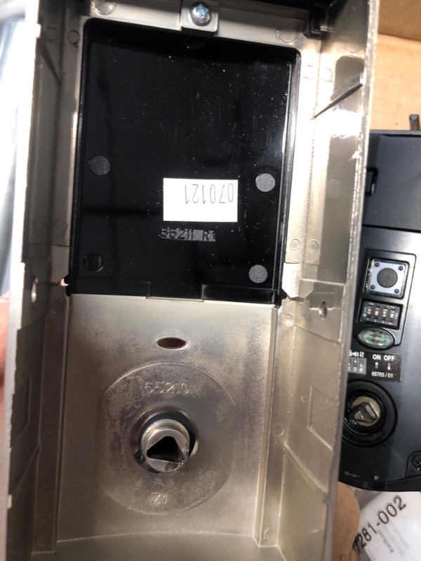 Photo 1 of Kwikset 99140-132 Signature Series 2nd Gen Square Smart Lock Featuring SmartKey Security and Home Connect Technology Contemporary Z-Wave Plus Deadbolt
