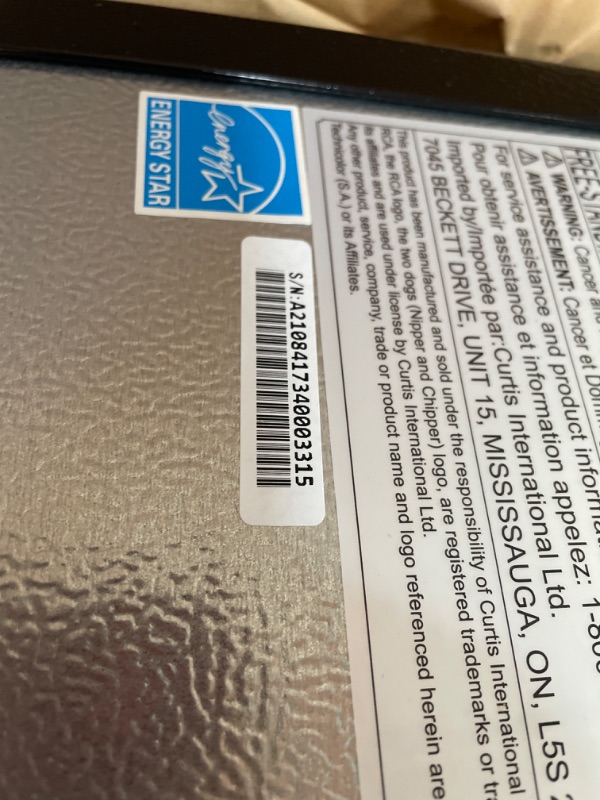 Photo 1 of RCA RFR321-B-Black-COM RFR321-BLACK Mini Refrigerator, 3.2 Cu Ft Fridge, Black, CU.FT
*SMELLS HORRIBLE*NEEDS TO BE CLEANED*HAS MOLD INSIDE*