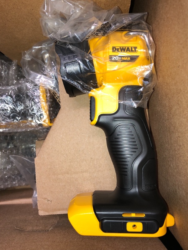 Photo 26 of DEWALT 20-Volt MAX Cordless Combo Kit (7-Tool) with ToughSystem Case, (1) 20-Volt 4.0Ah Battery & (2) 20-Volt 2.0Ah Batteries