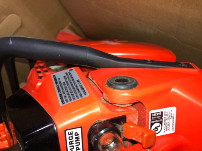 Photo 2 of 18 in. 40.2 cc Gas 2-Stroke Cycle Chainsaw
