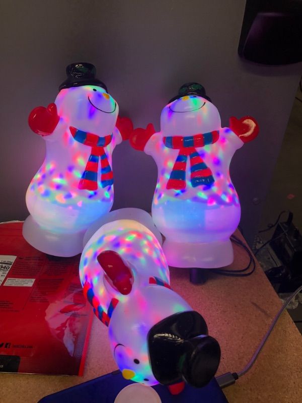 Photo 3 of 
Christmas Snowman Pathway Lights Outdoor Decoration, Snowman Landscape Path Lights Stake, 3-in-1 LED Waterproof Holiday Walkway Lights for Decor Garden, Yard, Lawn, Park, Porch, Lane, Path Plug in
