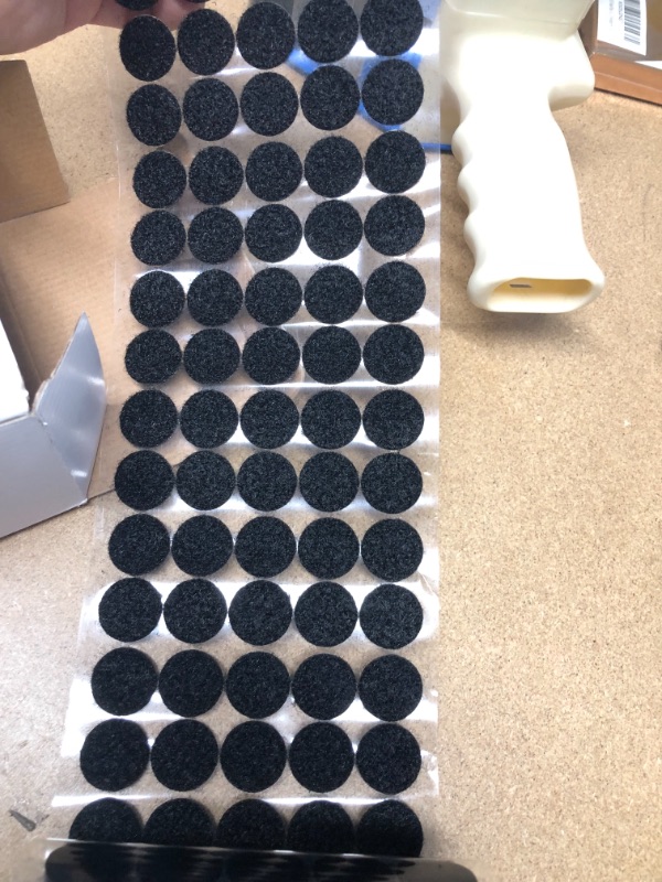 Photo 2 of 1000pcs Adhesive (500 Pair Sets) Diameter Sticky Back Coins Hook & Loop Self Adhesive Dots Tapes (20mm D Black)
