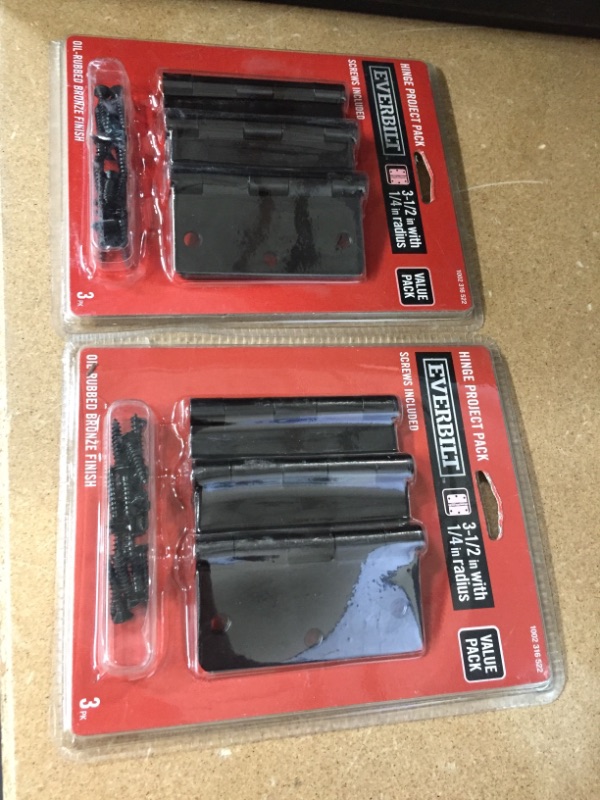 Photo 1 of 2 PACK Everbilt 3-1/2 in. Oil Rubbed Bronze 1/4 in. Radius Door Hinges Value Pack (3-Pack)
