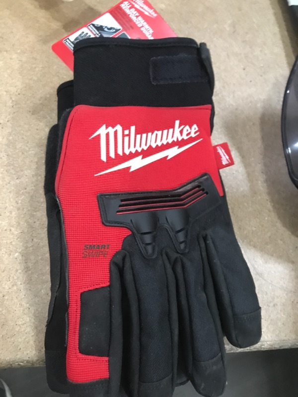 Photo 2 of Milwaukee
X-Large Winter Demolition Gloves