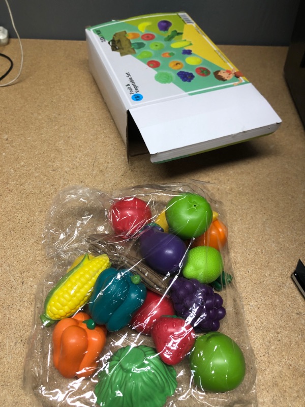 Photo 1 of Click N' Play Pretend Play Fruit & Vegetable & Canvastote Bag for Kids Play (Set of 17),Multicolor
