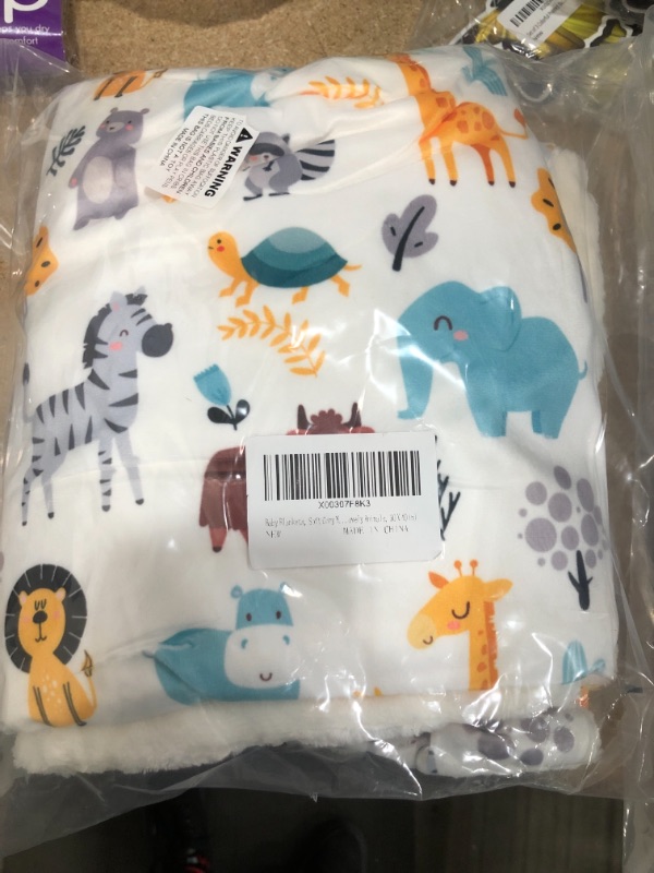 Photo 2 of Cute Soft Baby Blankets, (30 X 40 Inchs, Lovely Animals)