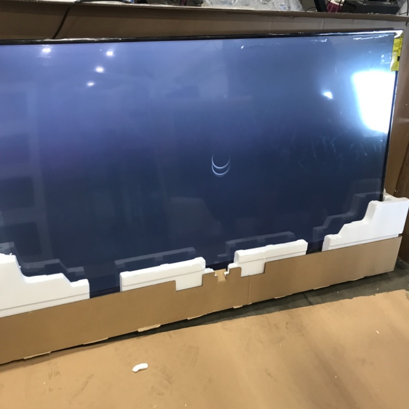 Photo 3 of **DAMAGED SCREEN**VIZIO 65-Inch V-Series 4K UHD LED HDR Smart TV with Apple AirPlay and Chromecast Built-in, Dolby Vision, HDR10+, HDMI 2.1, Auto Game Mode and Low Latency Gaming, V655-J09, 2021 Model **SOLD AS IS**