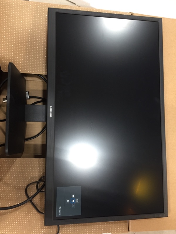 Photo 3 of SAMSUNG S33A Series 22-Inch FHD 1080p Computer Monitor, HDMI, VGA (D-Sub), VESA Compatible, Flicker Free Mode, Eye Saver Mode (LS22A330NHNXZA)
