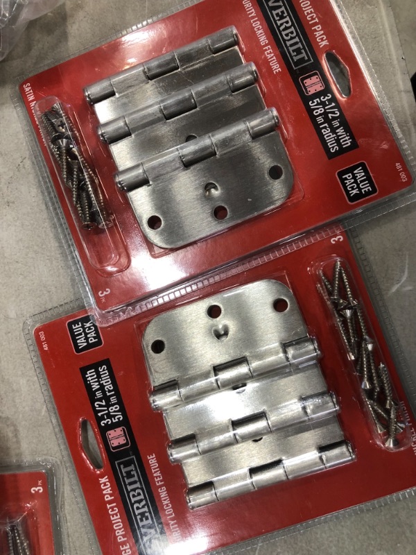 Photo 1 of 2 Everbilt
3-1/2 in. Satin Nickel 5/8 in. Radius Security Door Hinges Value Pack (3-Pack)