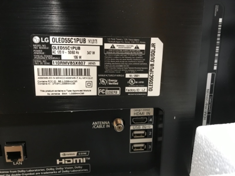Photo 3 of *** NON FUNCTIONAL*** DOES NOT TURN ON***
LG OLED55C1P 55 OLED Smart TV
