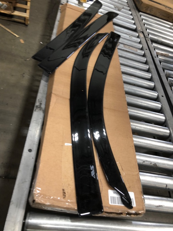 Photo 1 of Auto Ventshade Seamless Ventvisor
Auto Ventshade AVS 894012 Low Profile Dark Smoke Ventvisor Side Window Deflector, 4-Piece Set for 2007-2020 Toyota Tundra CrewMax
