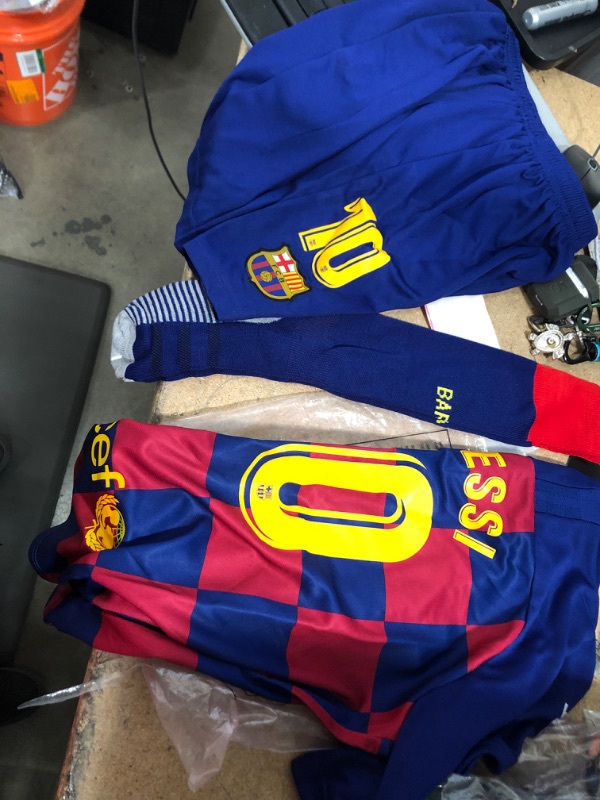 Photo 1 of Barcelona Home Little Boys Mini Kit
SIZE 26