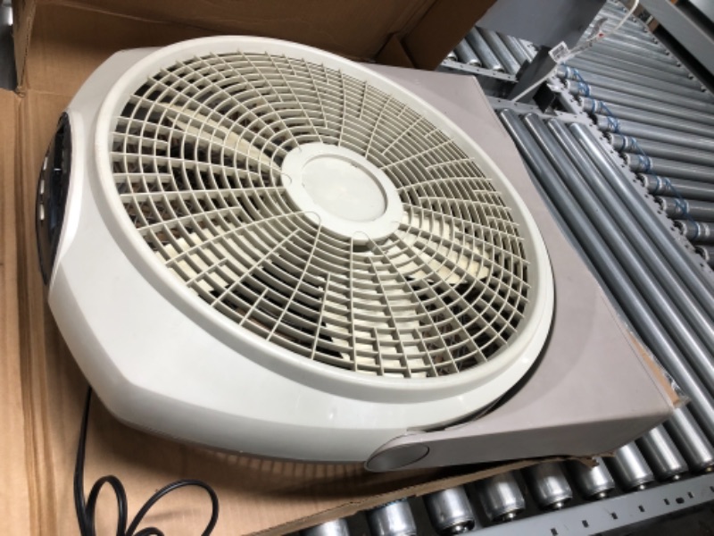 Photo 2 of **DIRTY**Lasko 3520 20 Inch 3-Speed Cyclone Air Circulator Home Fan, White
