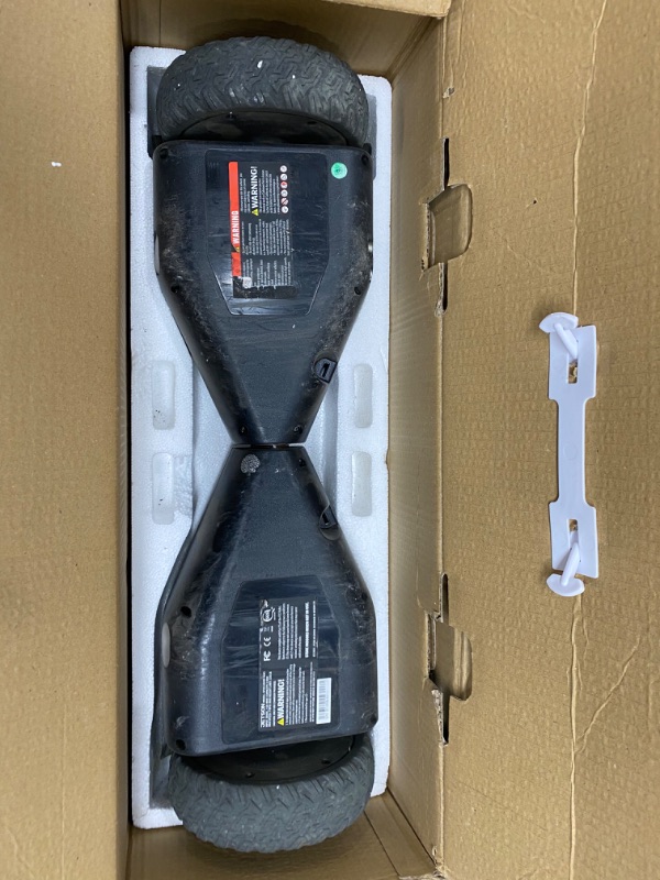 Photo 3 of **UNKNOWN IF PARTS ARE MISSING, COULD NOT TEST FUNCTIONABILITY, MANUAL NOT INCLUDED**
Jetson Spin All Terrain Hoverboard with LED Lights | Anti Slip Grip Pads | Self Balancing Hoverboard with Active Balance Technology | Range of Up to 7 Miles, Ages 13+
