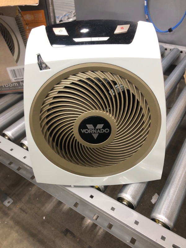 Photo 2 of Vornado Avh10 Whole Room Heater with Auto Climate Control